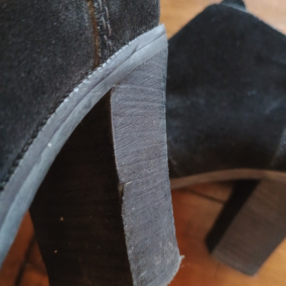 LUCKY BRAND Mickie Women's 8.5 M Black Suede Leather Ankle‎ Heel Buckle Boots - Picture 6 of 11